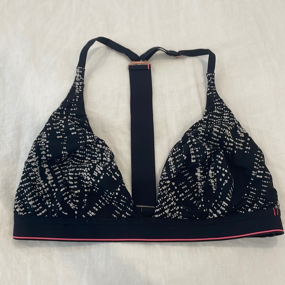 Stance bra.